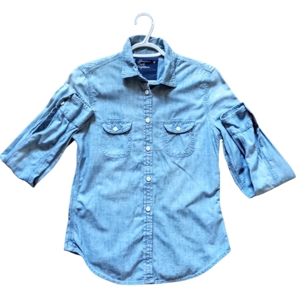 American Eagle jeans button shirt